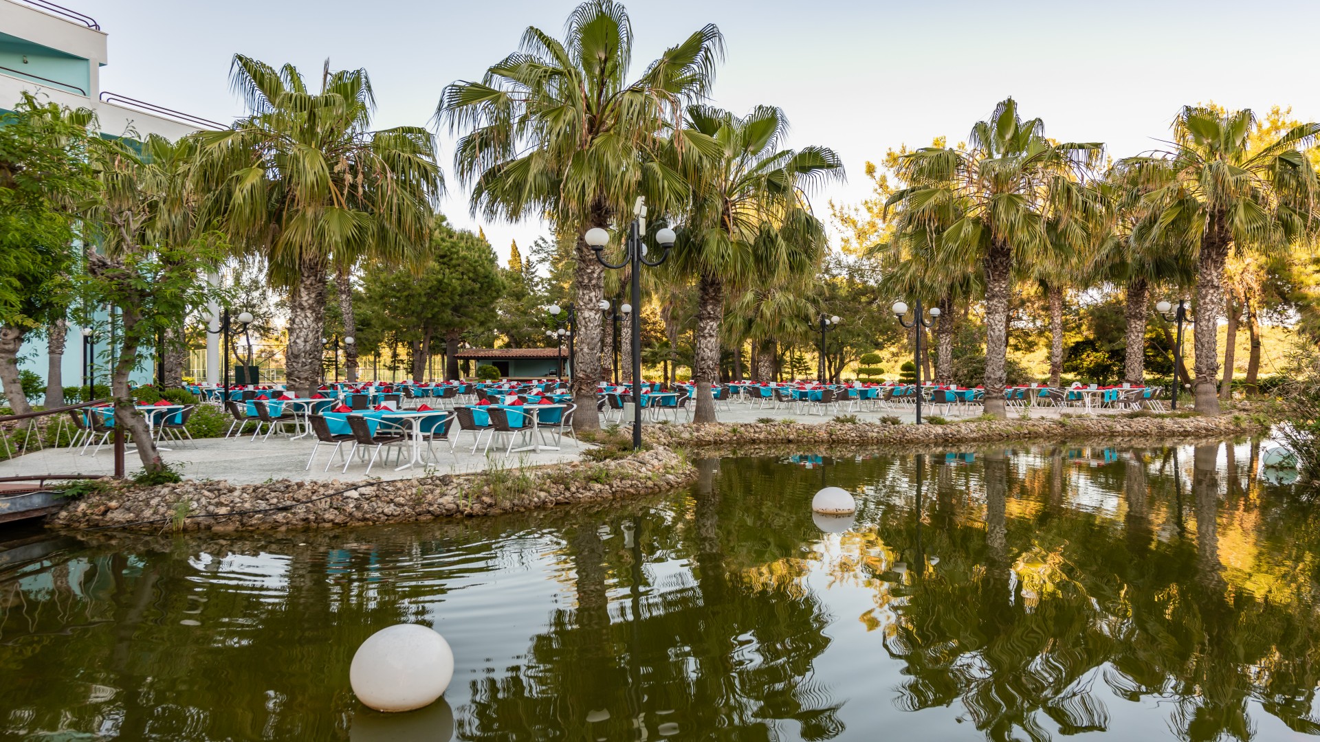 Seaden Sea Planet Resort & Spa