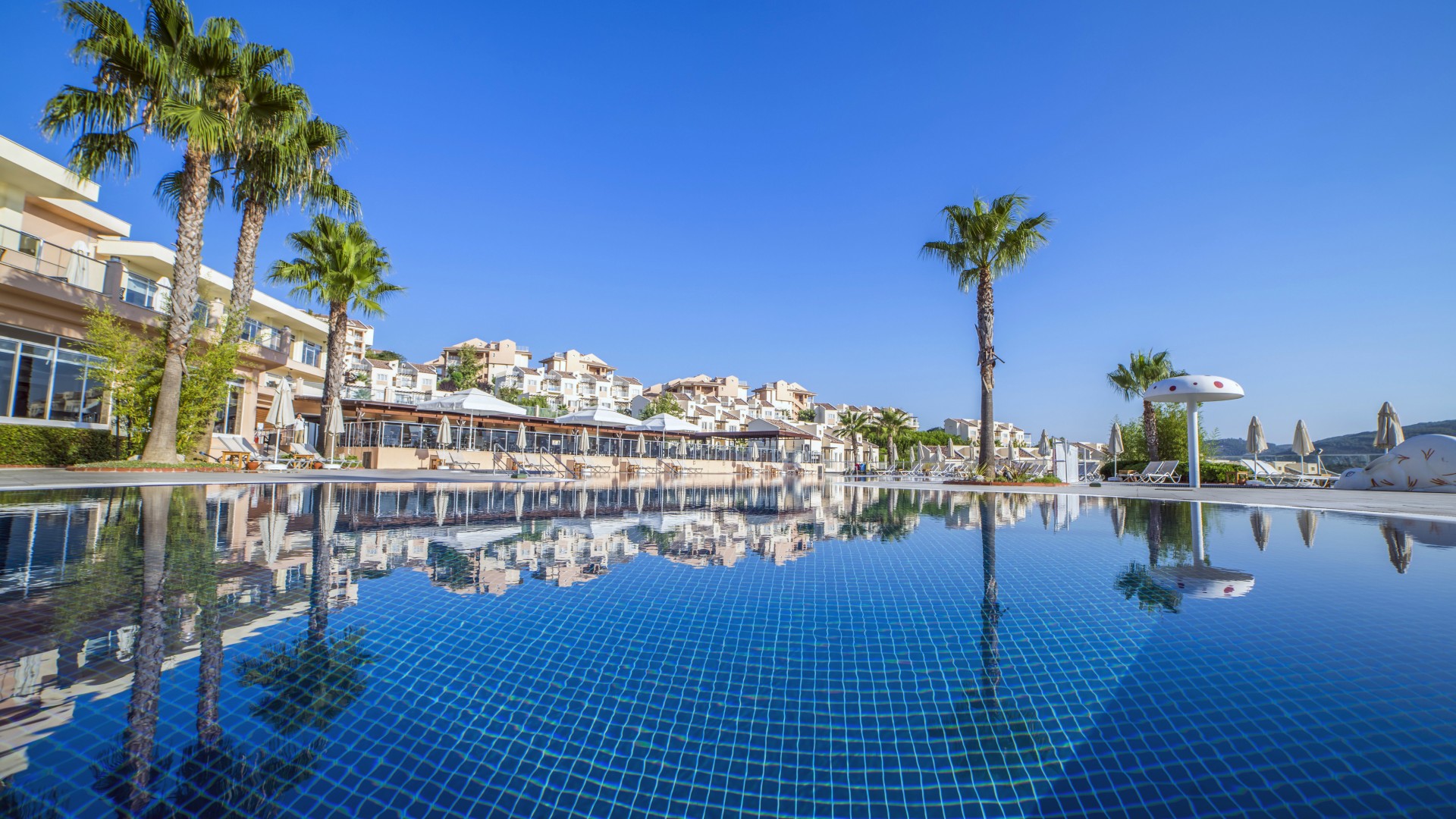 Seaden Sea Planet Resort & Spa